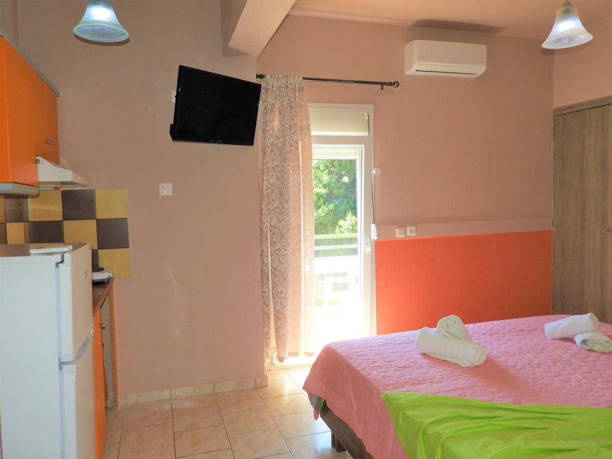 Zako Apartments Лименария Екстериор снимка